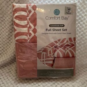Comfort Bay luxuriously soft pink designer print 4 piece Full size sheet set